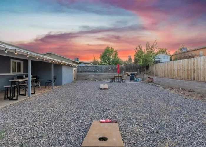 3br Retreat In With Plenty Of Space And Fun Holiday home *