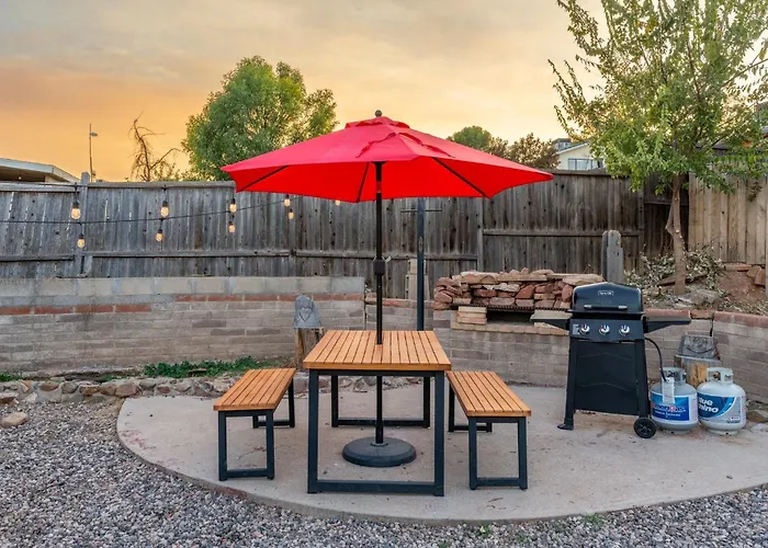 Holiday home 3br Retreat In With Plenty Of Space And Fun *